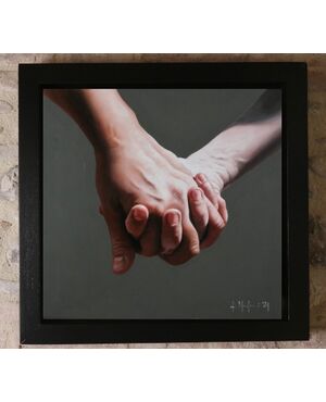 Arte contemporanea Olio su tela” Hold me ” di Filippo Manfroni al confine con l’iperrealismo
