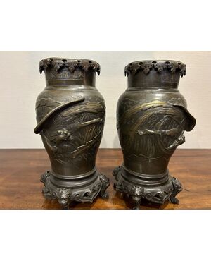 Coppia dei vasi cinesi in bronzo