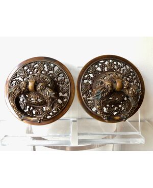 Coppia di maniglie tibetane in bronzo