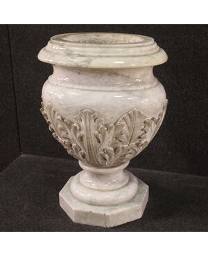 Great 19th century Italian marble vase