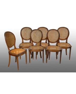 Gruppo di sei sedie a medaglione antiche Napoleone III Francese in massello di noce. Periodo XIX secolo.