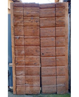 PTCR500 - Portoncino in legno di larice, epoca '800, misura cm L 142 x H 237 