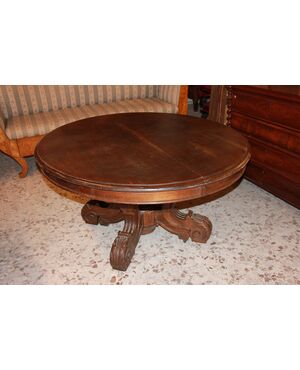 Tavolo Ovale Allungabile Stile Luigi Filippo in Legno di Noce del 1800