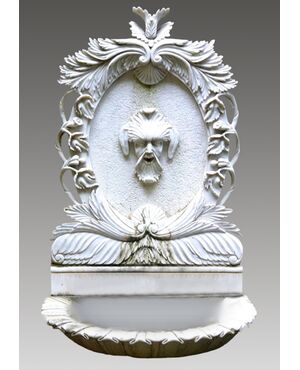 Carrara marble fountain - 19th century - Italy     