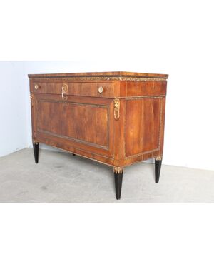 Antica splendida credenza Impero 1830 noce Umbria.  Mis 129 x 57  Servante