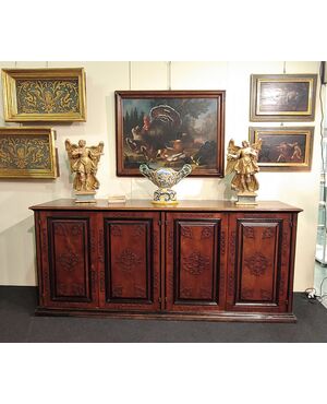 Favolosa credenza a quattro ante