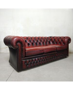 Divano Chesterfield club 3 posti inglese originale vintage in pelle rosso bordeaux anticato ( VENDUTO ) 