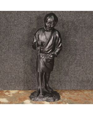 Japanese bronze sculpture pipe smoker from the 20th century