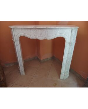 CORNICE IN MARMO BIANCO CARRARA POMPADOUR SEMPLICE EPOCA FINE 800 FRANCIA