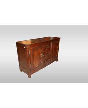 Credenza provenzale in legno di castagno del 1800 con intagli