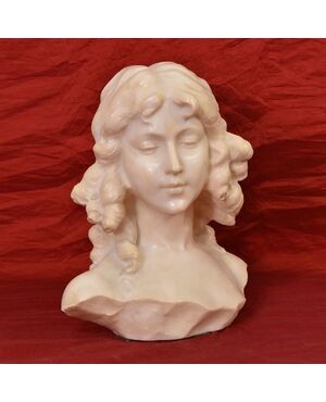 SCULTURE ANTICHE IN MARMO, SCULTURA ANTICA DI DONNA, BUSTO FEMMINILE DI RAGAZZA, XIX. (STMA 88)