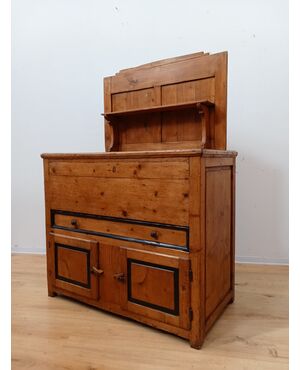 Credenza madia in abete rustica con piattaia - piano apribile - fine 800