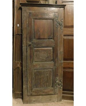  STIP250 - Stipo a muro in legno, epoca '700, mis. luce cm L 60 x H 159 