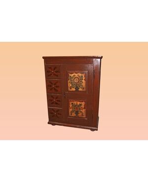 Credenza italiana Tirolese alta ad 1 anta con cassetti con pitture floreali 