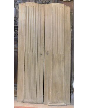  PTI741 - Porta in legno a due battenti, misure cm L 123 x H 233 