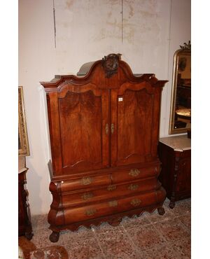 Trumeau Olandese del XVIII secolo stile Chippendale in legno di Noce