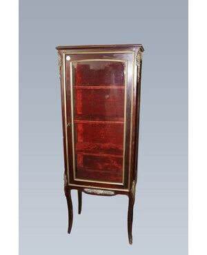 Vetrina francese stile Transizione 1 Porta del 1800 in palissandro con piano in marmo e bronzi