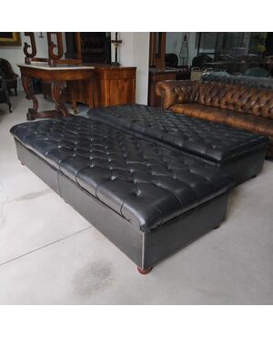 Panca chesterfield inglese originale vintage in pelle nera antracite 