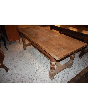 Grande tavolo rustico di inizio 1900 Francese in Legno di noce