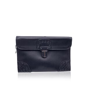 BOTTEGA VENETA Pochette in Pelle Col. Nero Pouch S