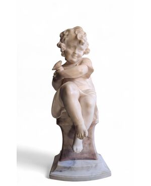 Scultura raffiurante Bambina con uccellino