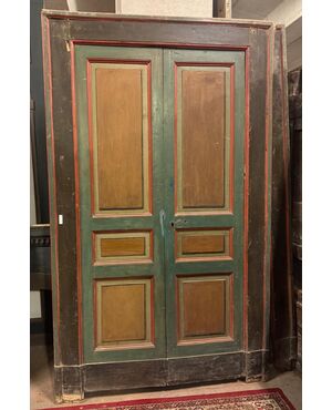 PTS883 - N. 2 Porte in legno laccato, con telaio, luce cm L 107 x H 211