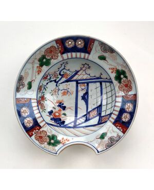 PIATTO DA BARBIERE - IMARI - XVIII SEC