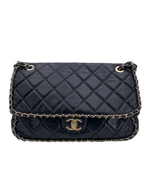 CHANEL Borsa a Tracolla in Pelle Col. Nero Chain Around M