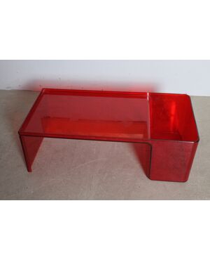 Tavolino da salotto/fumo Kartell 1980   “Usame “design Patricia Urquiola.  Mis 85 x 41 . h 28 