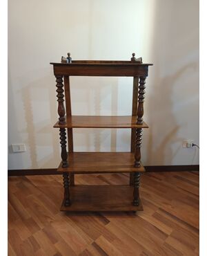 Piccola etagere