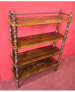 Four-shelf étagère bookcase