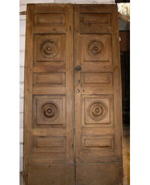 ptci380 entrance door in walnut &#39;900, mis. h 213 x 110 cm width.