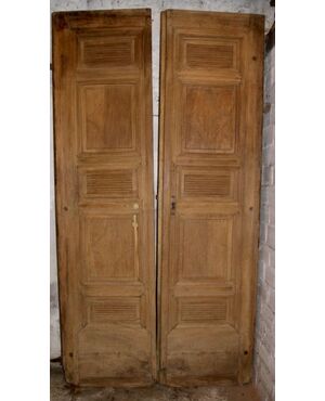 ptci381 door in walnut 700, to be restored