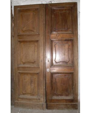 PTCI 402 entry door from the first 900, mis. h 235 cm x 144