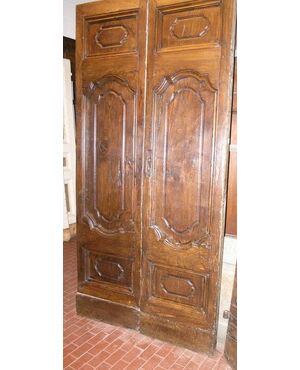 ptci417 door in chestnut vintage &#39;700 mis. h 230 cm x 110 cm width.