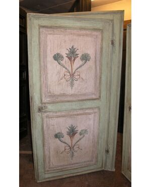 ptl367 pair of lacquered doors eighteenth century, mis. frame cm209 x 120