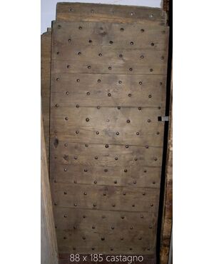 ptcr386 door with nails chestnut, mis. h 185 cm x 88