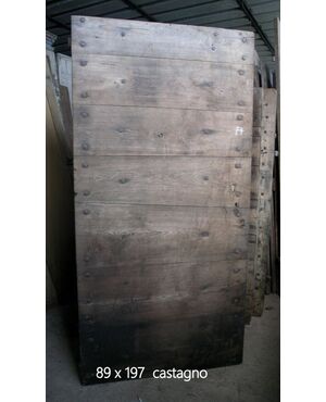 ptir394  porta in castagno, rustica con chiodi, Piemonte '800, mis. cm 89 x 197 h
