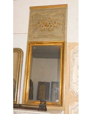 specc131 specchiera con pannello a fiori in rilievo , laccato, mis. h cm 203 x 82 