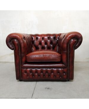 Poltrona chesterfield club inglese vintage originale in pelle rosso bordeaux 