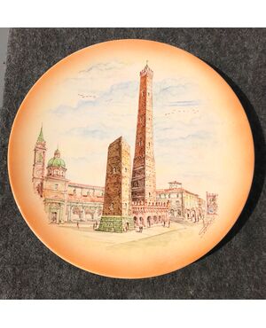Pottery plate depicting the two towers of Bologna     