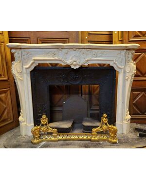 chm597 fireplace in richly carved white marble, mis. cm165 x 40 h 119     