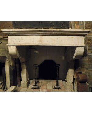 chp313 - Burgundy stone fireplace, cm l 178 xh 170,     