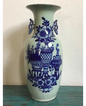 Ceramic vase     