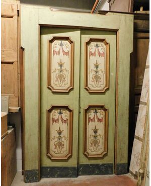 ptl505 - painted and lacquered door, eighteenth century, cm l 170 xh 260     