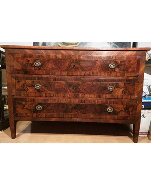 Louis XVI chest of drawers     
