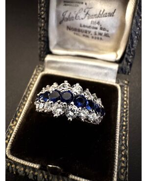 Anello  con  Zaffiri  e  Diamanti  1.80  ct.