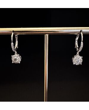 Orecchini   pendenti   con  Diamanti  1.20  ct.