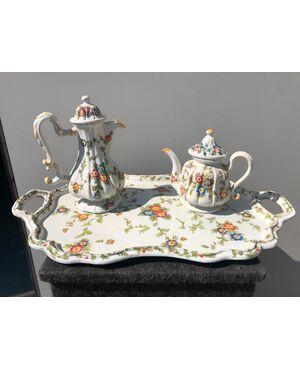Tea-coffee service with a tray decorated with heels. Antonibon Manufacture, Nove di Bassano.     