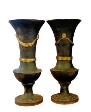 Coppia di vasi toscani neoclassici